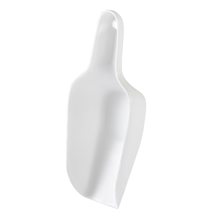 Plastic Scoop (10 cups) - Tyrone Milling Inc.